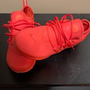 Nike leather sneakers